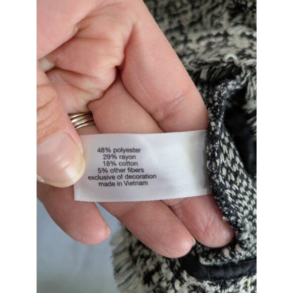 Lane Bryant Tweed Blazer Women's Size 18 Blackβ White Pattern Trim Buttoned Down - Picture 6 of 11